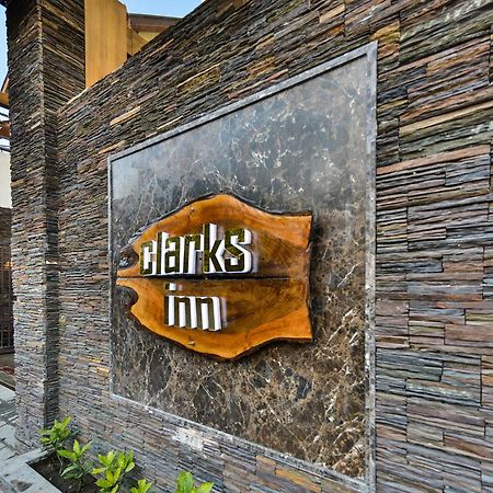 Clarks Inn Srinagar Ngoại thất bức ảnh