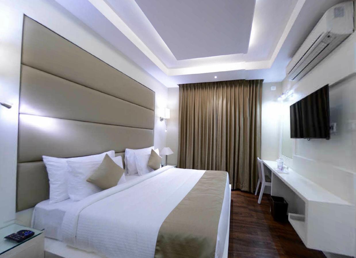 Clarks Inn Srinagar Ngoại thất bức ảnh
