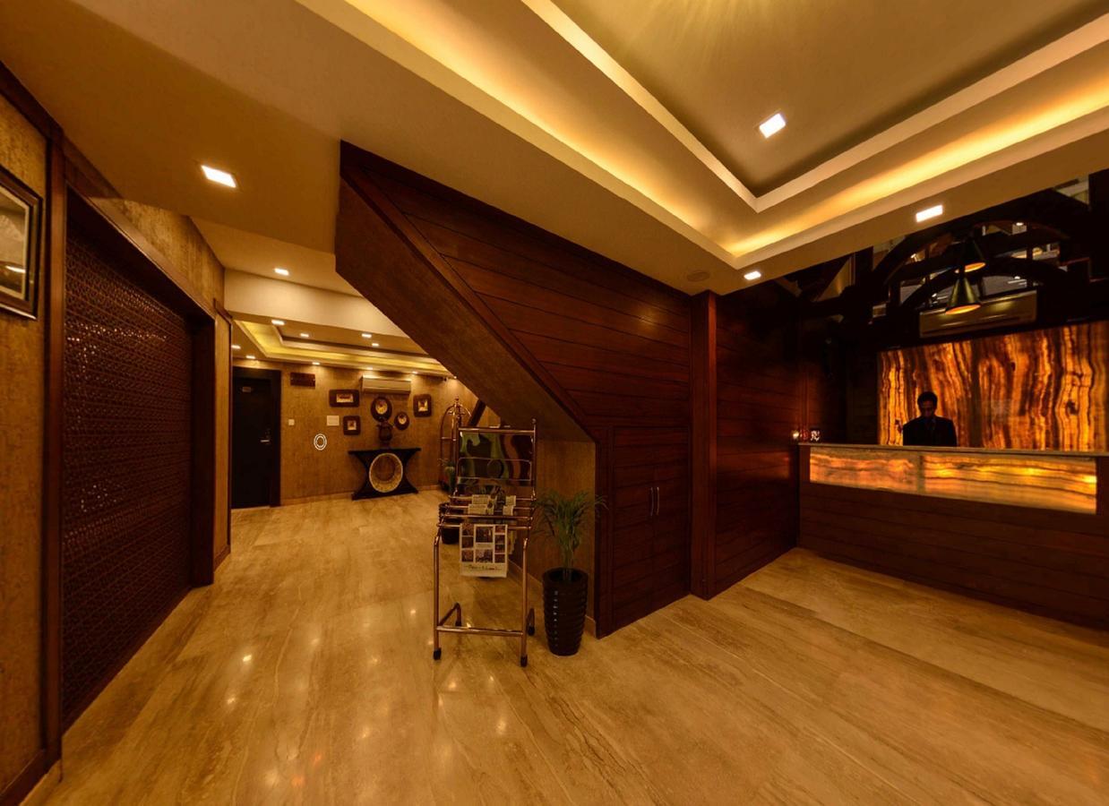 Clarks Inn Srinagar Ngoại thất bức ảnh