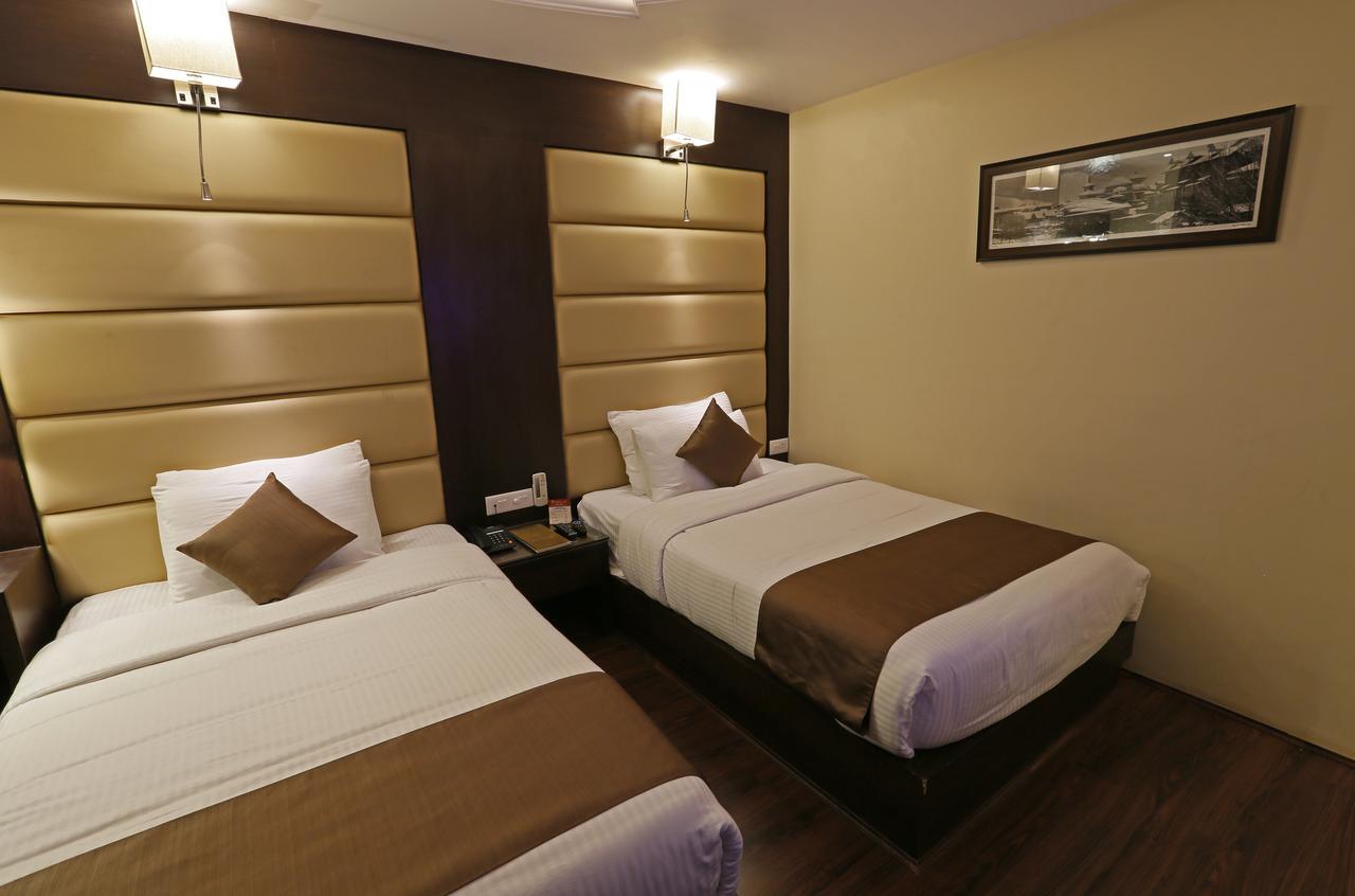 Clarks Inn Srinagar Ngoại thất bức ảnh