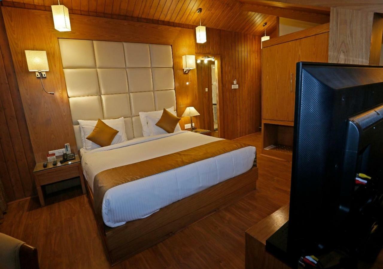 Clarks Inn Srinagar Ngoại thất bức ảnh